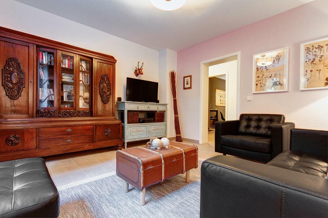 Charming Charlotte Apartment Saarbruecken Ngoại thất bức ảnh